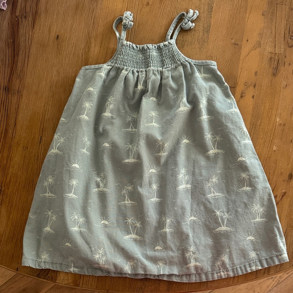 Girls' Sage Green Palm Print Casual Dress